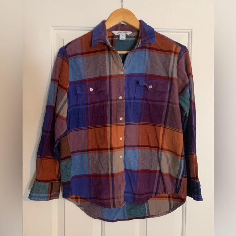 Old Navy plaid boyfriend shirt